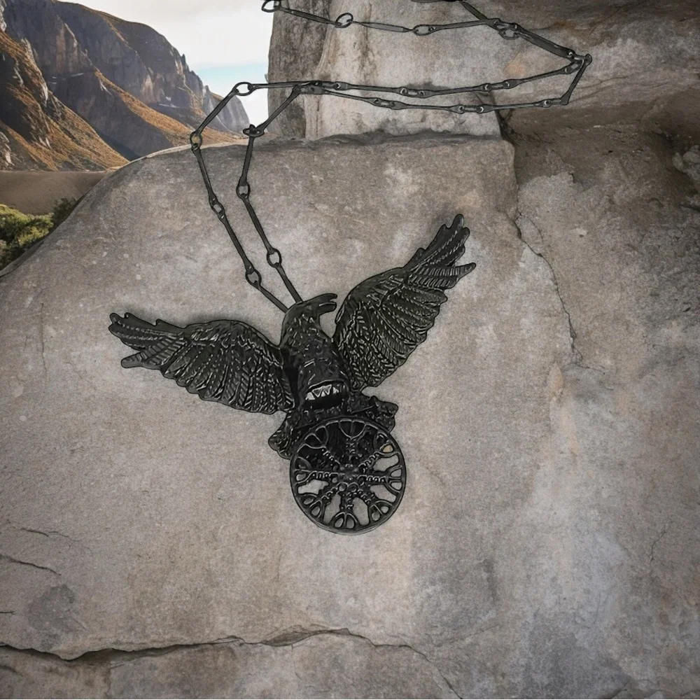 1pc Gothic Black Raven Pendant Necklace  Faux Fashion Jewelry‎